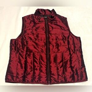 Relativity Women’s Bergundy Wine Maroon Lightweight Insulated Vest Sz PL